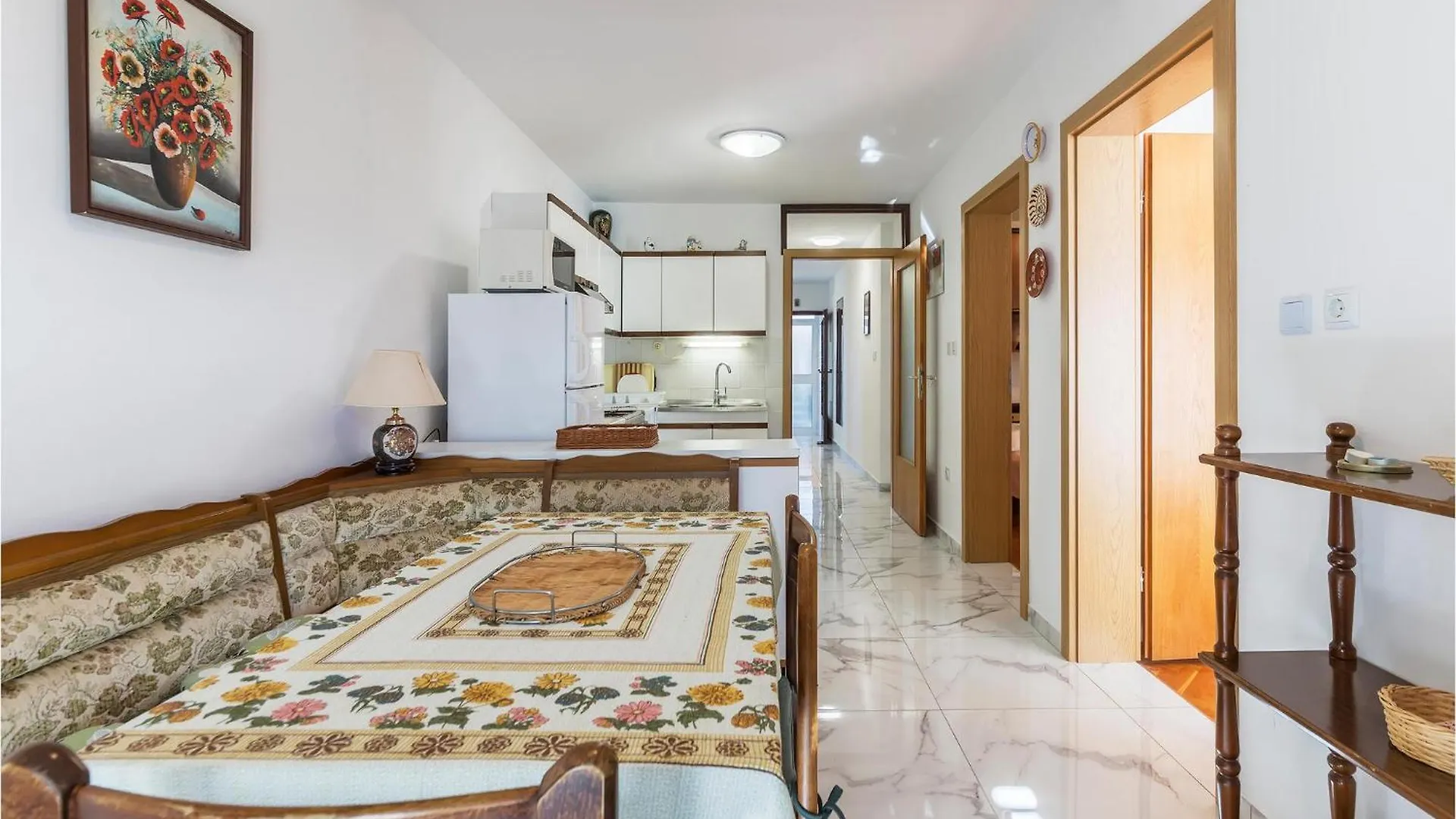 2 Bedroom Lovely Apartment In פולה